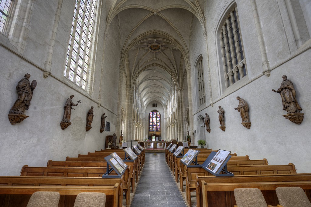HDR Sint Lambertuskerk Wouw kerk nederlands hervormd kerkfotografie evangelie religie religion protestant kathedraal sint pkn rooms katholiek orgel kerktoren kapel openstelling